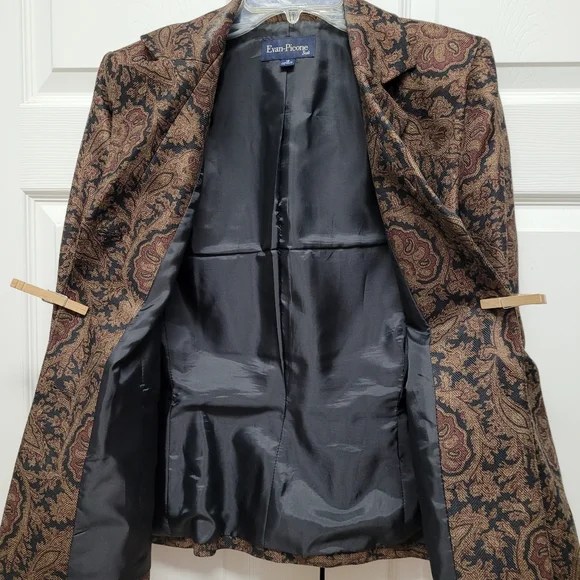Evan Picone Brocade Blazer - Picture 3 of 6